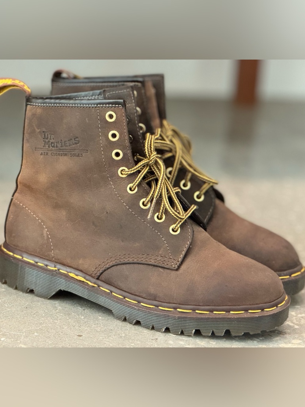 Dr. Martens Doc England MIE Rare Vintage Crazy Horse 1460 Boots Sz 9 Brown